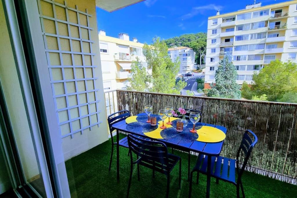 Le Clerville Renove Terrasse Climatisation Parking Sete Bagian luar foto